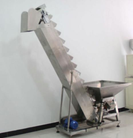 芝麻翻斗式顆粒上料機(jī)廠家.jpg 芝麻翻斗式顆粒上料機(jī)廠家.jpg